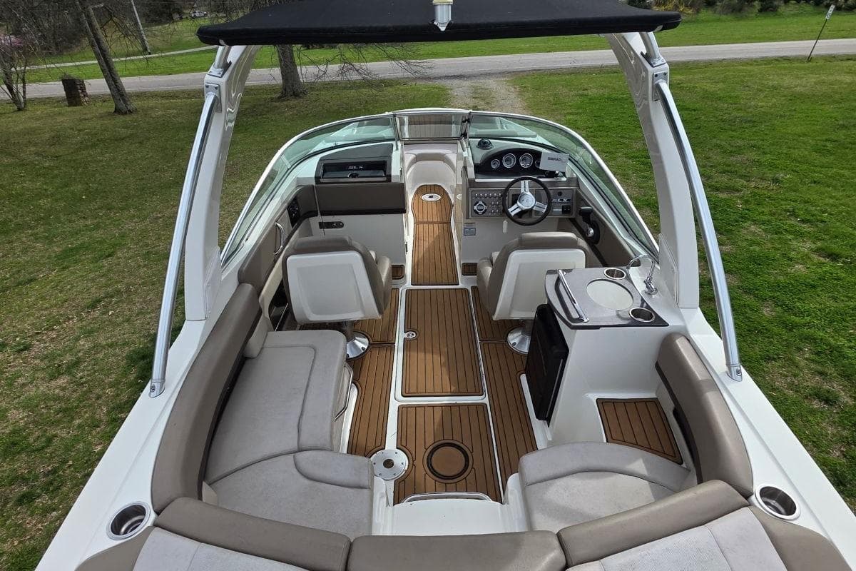 2011 Sea Ray SLX 250 — Franklin, TN (photo 30)