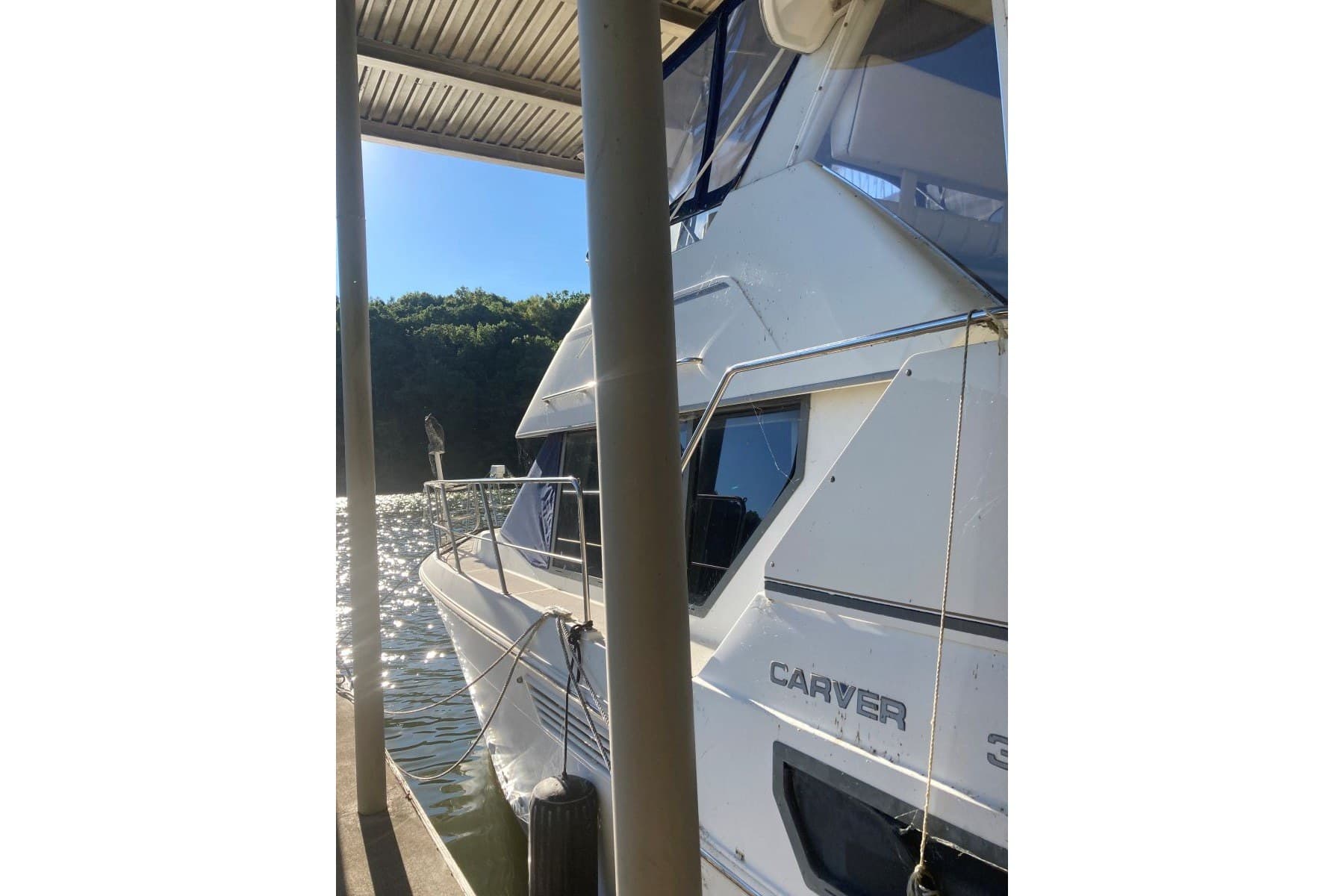 1996 Carver 355 Aft Cabin Motor Yacht — Florence, AL (photo 6)