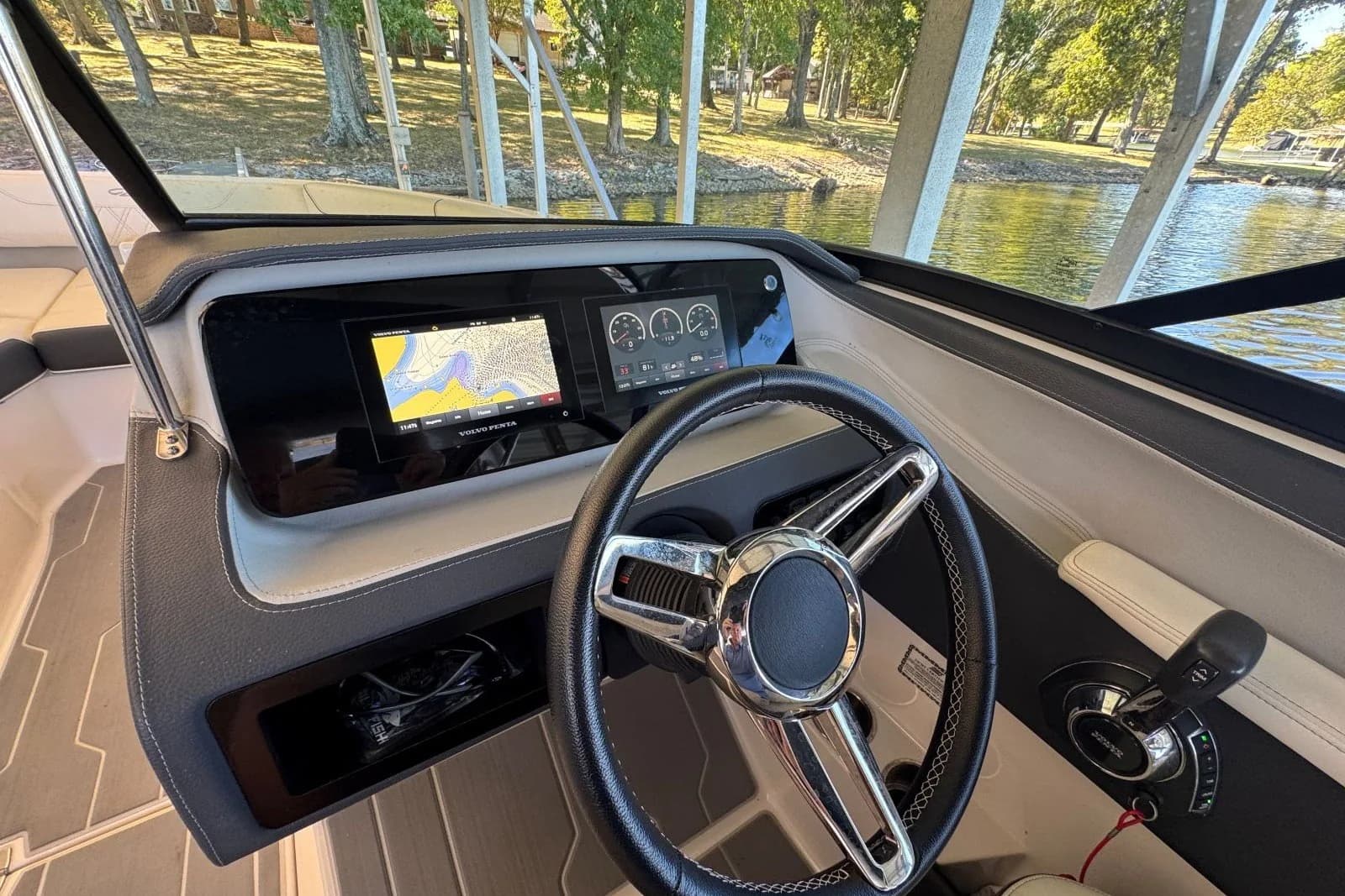 2022 Regal LS6 Surf — Hendersonville, TN (photo 28)