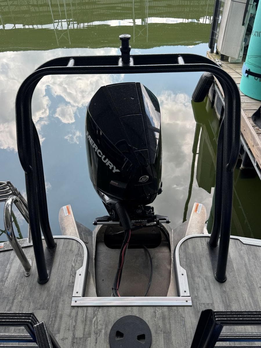 2022 Crest Caribbean RS 250 SLRC — Mt Juliet, TN (photo 8)