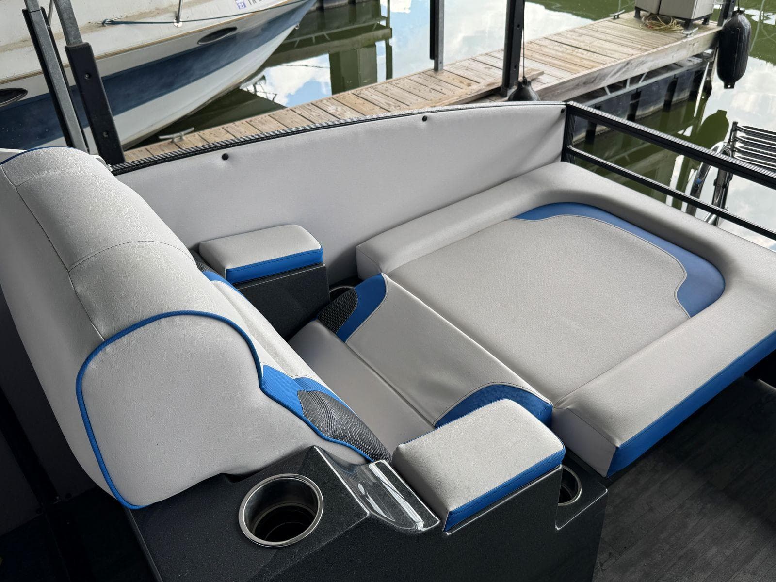 2022 Crest Caribbean RS 250 SLRC — Mt Juliet, TN (photo 7)