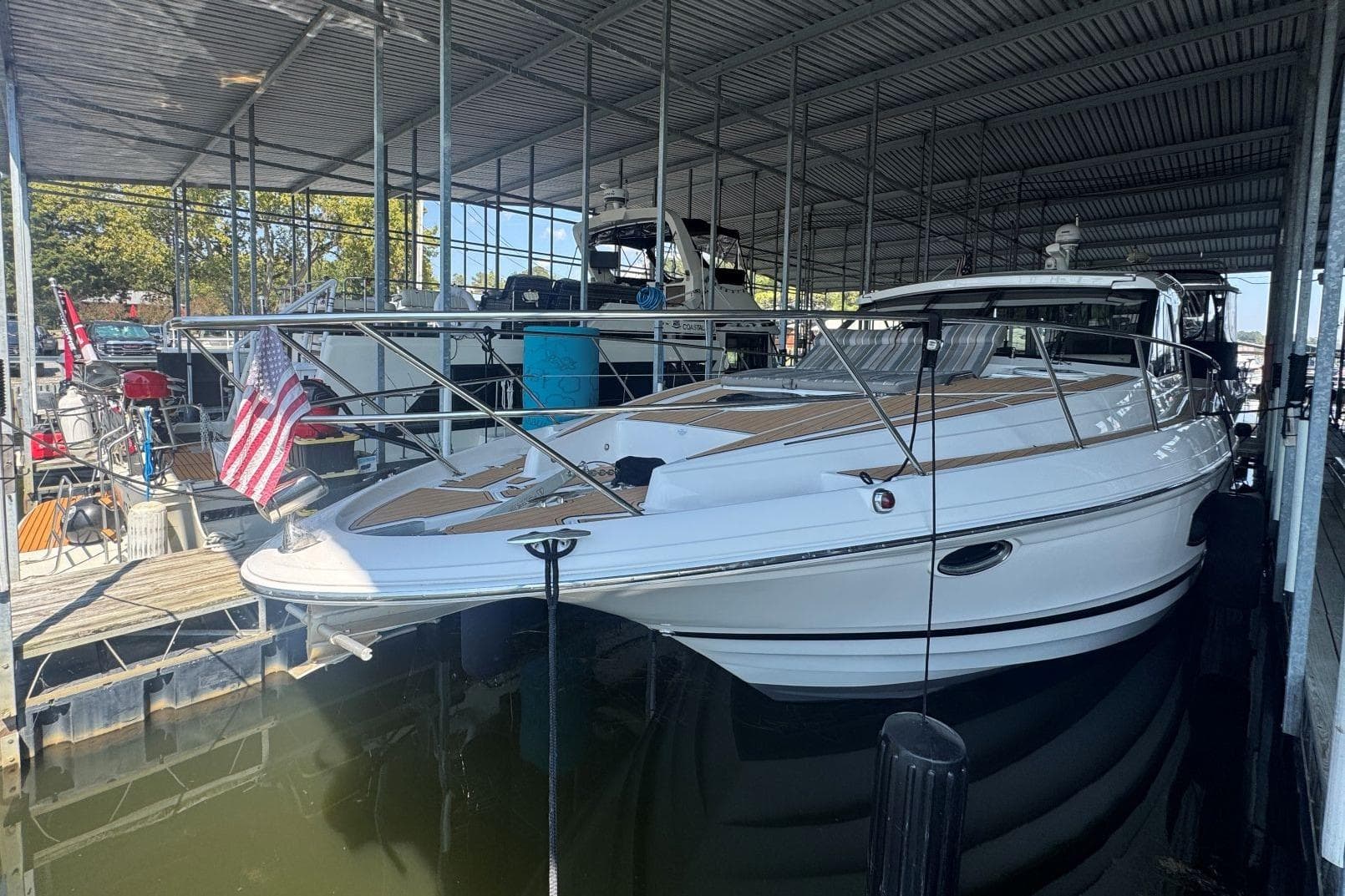 2016 Regal 46 Sport Coupe — Guntersville, TN (photo 32)