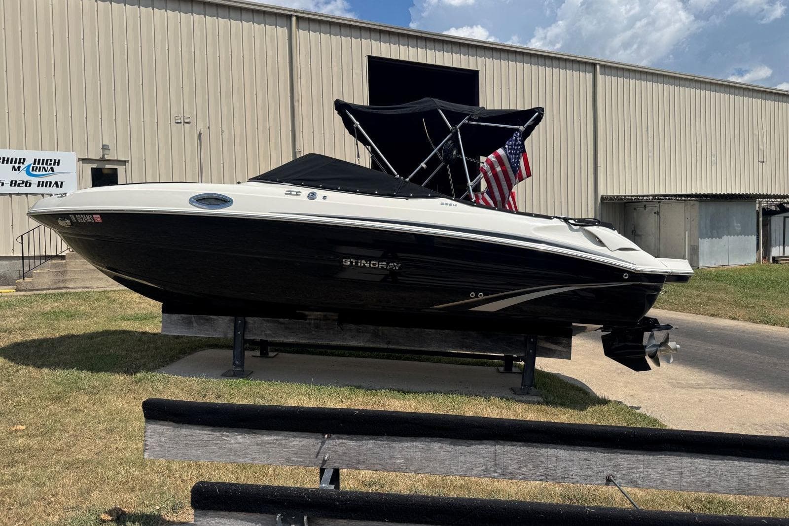2017 Stingray 235 LR — Hendersonville, TN (photo 29)