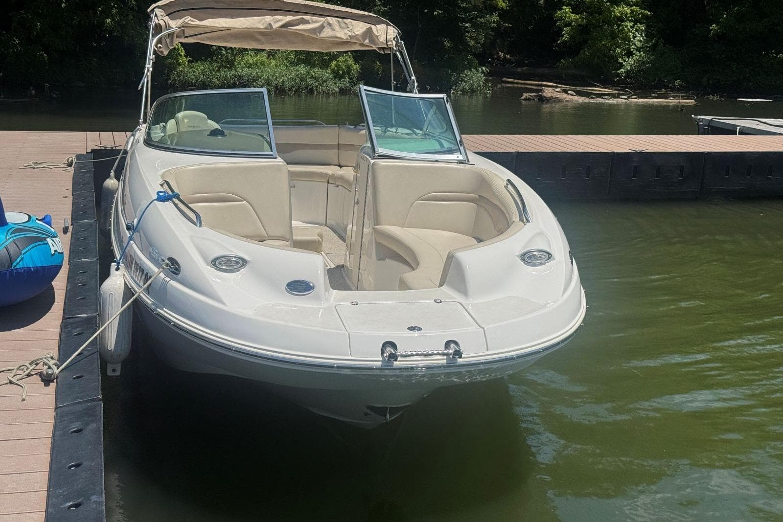 2003 Chaparral Sunesta 223 — Hendersonville, TN (photo 29)