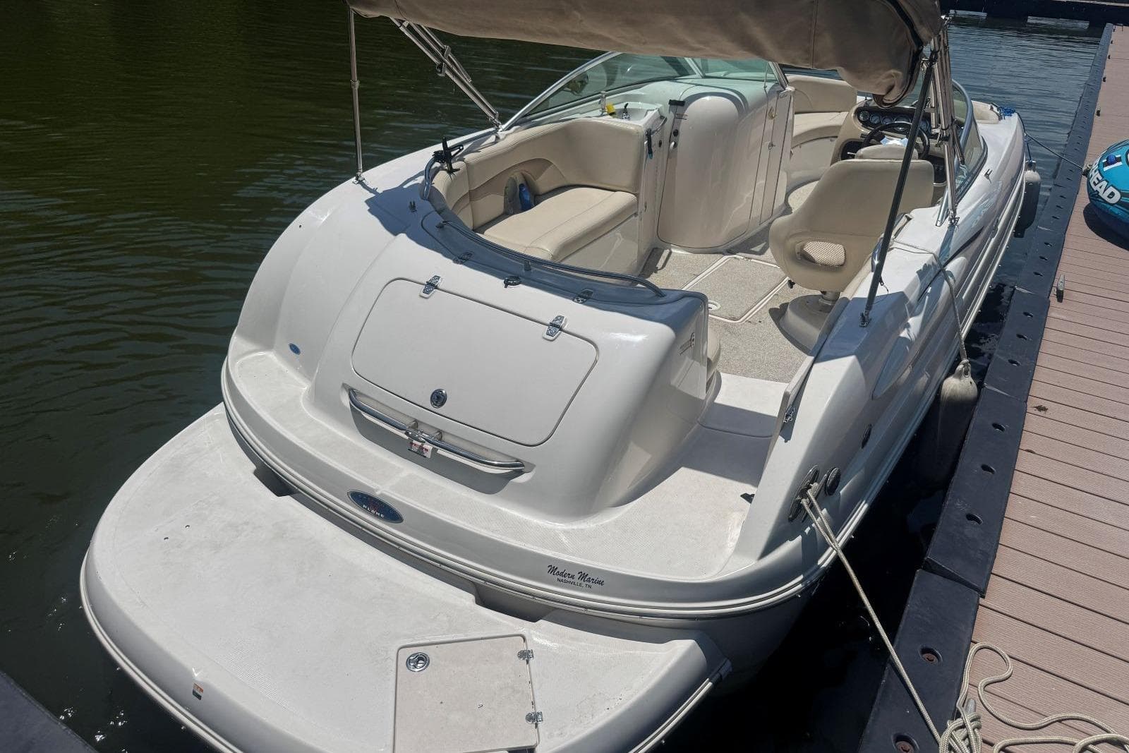 2003 Chaparral Sunesta 223 — Hendersonville, TN (photo 28)