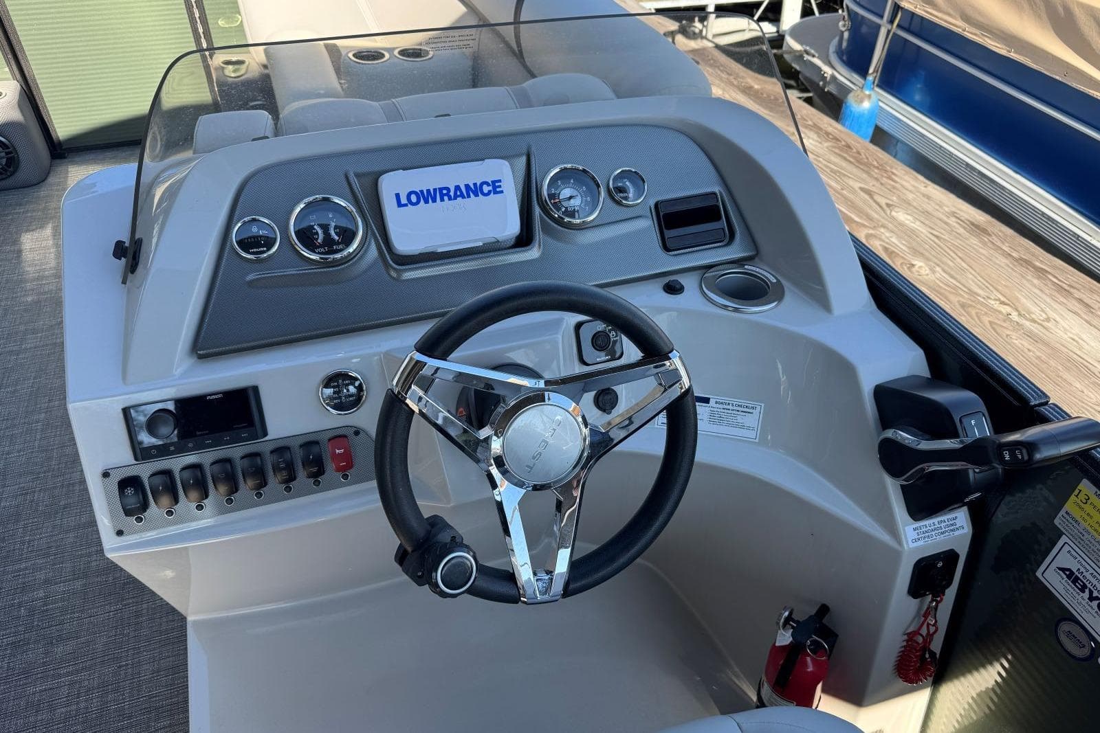2024 Crest Classic LX 220 SLRC — Hendersonville, TN (photo 13)