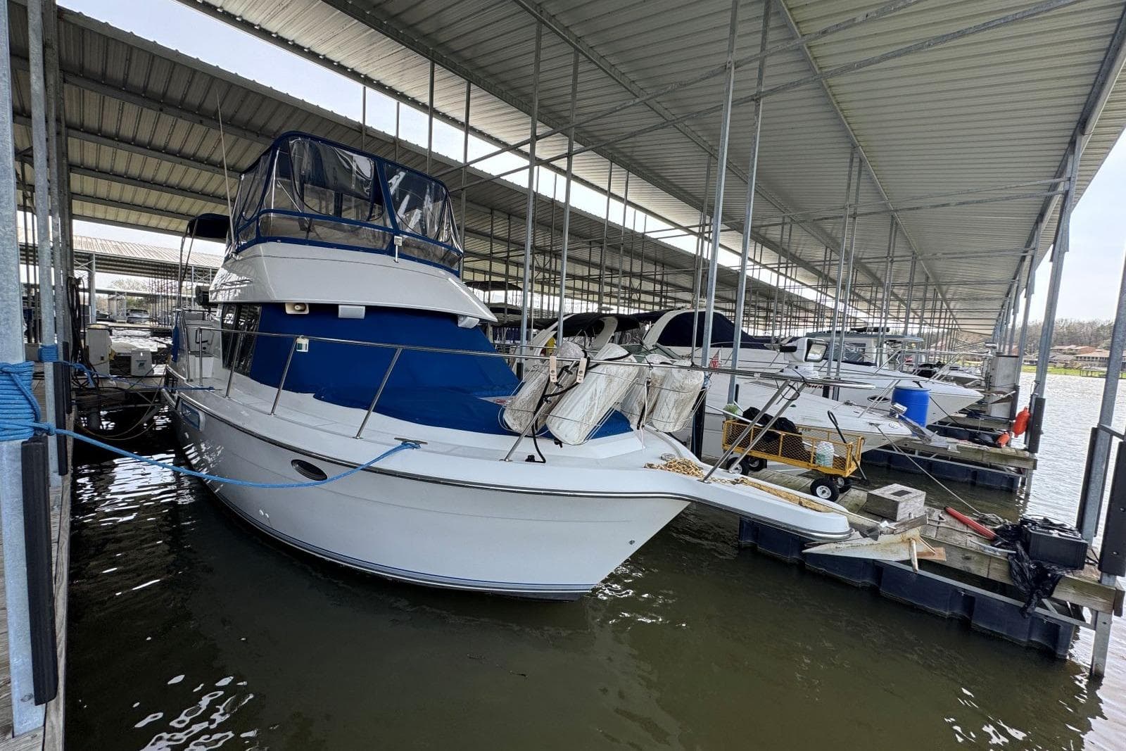 1993 Carver 300 Aft Cabin — Mt Juliet, TN (photo 28)