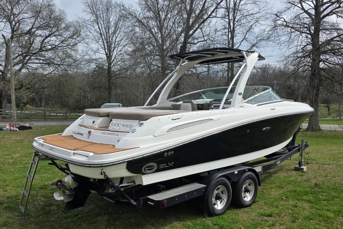 2011 Sea Ray SLX 250 — Franklin, TN (photo 23)