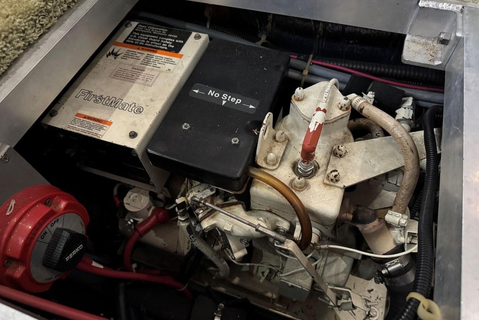 1993 Carver 300 Aft Cabin — Mt Juliet, TN (photo 21)