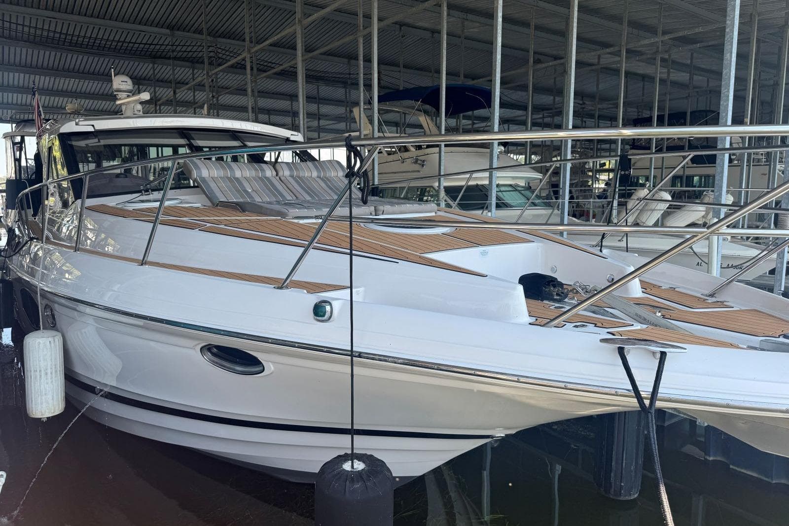 2016 Regal 46 Sport Coupe — Guntersville, AL (photo 8)