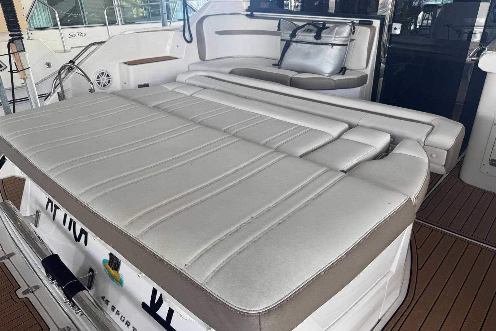 2016 Regal 46 Sport Coupe — Guntersville, TN (photo 40)