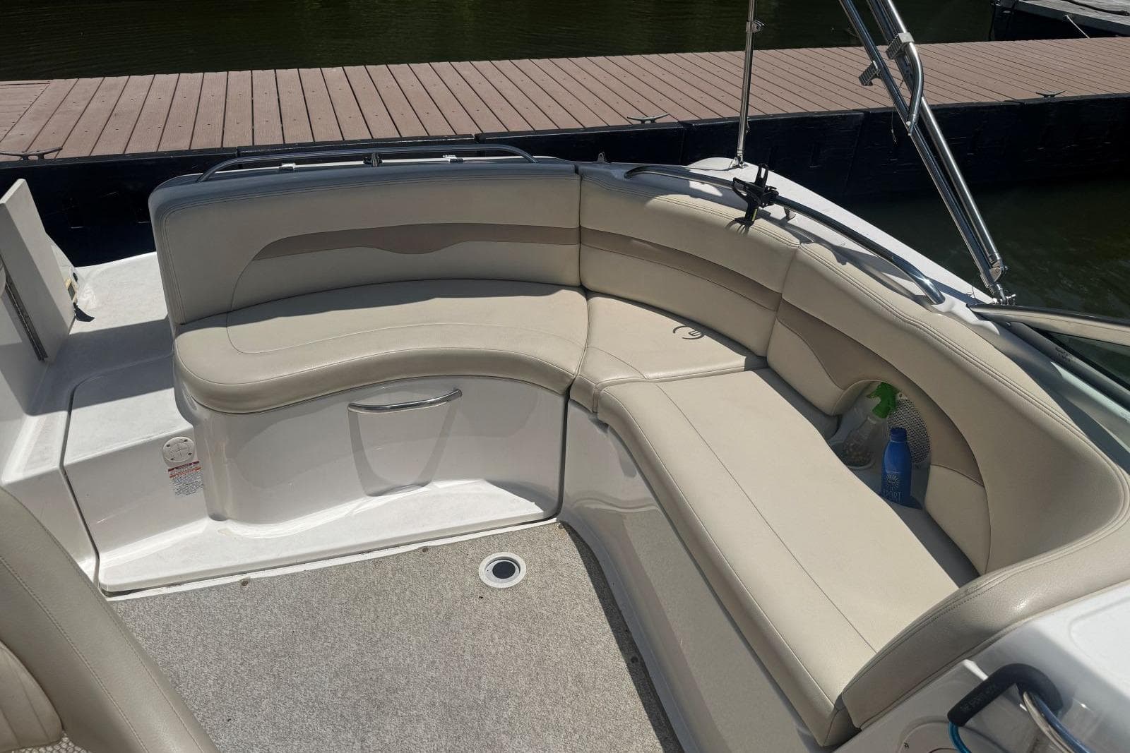 2003 Chaparral Sunesta 223 — Hendersonville, TN (photo 23)