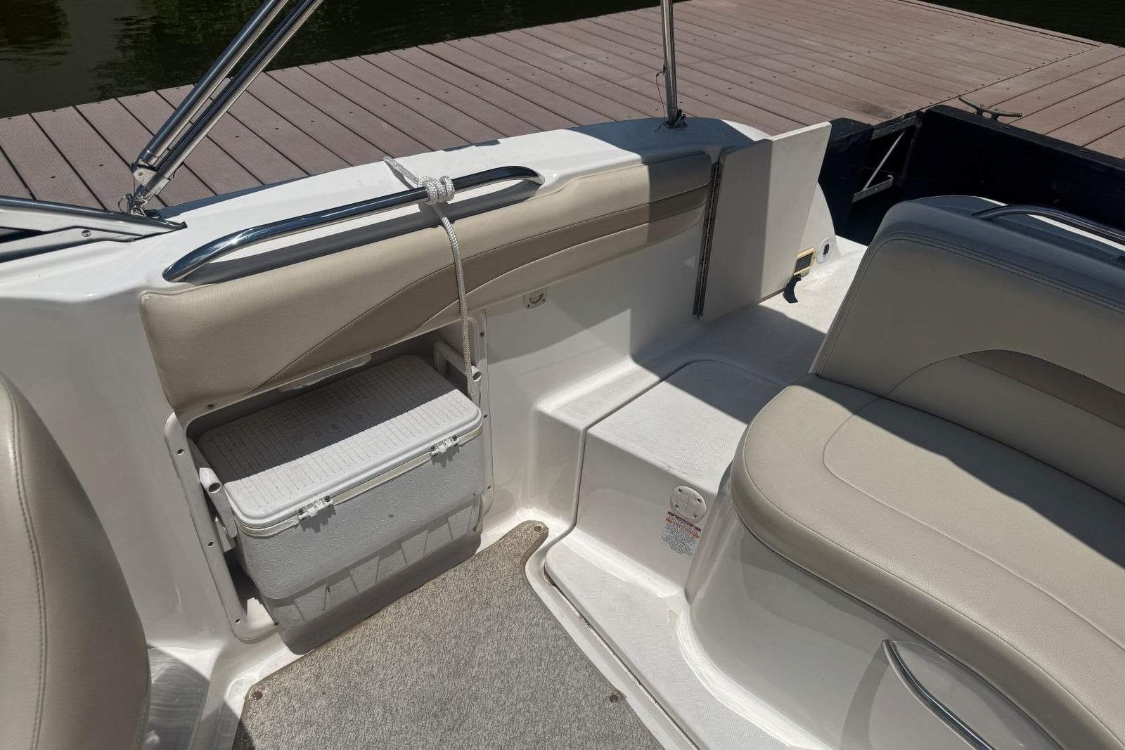 2003 Chaparral Sunesta 223 — Hendersonville, TN (photo 22)