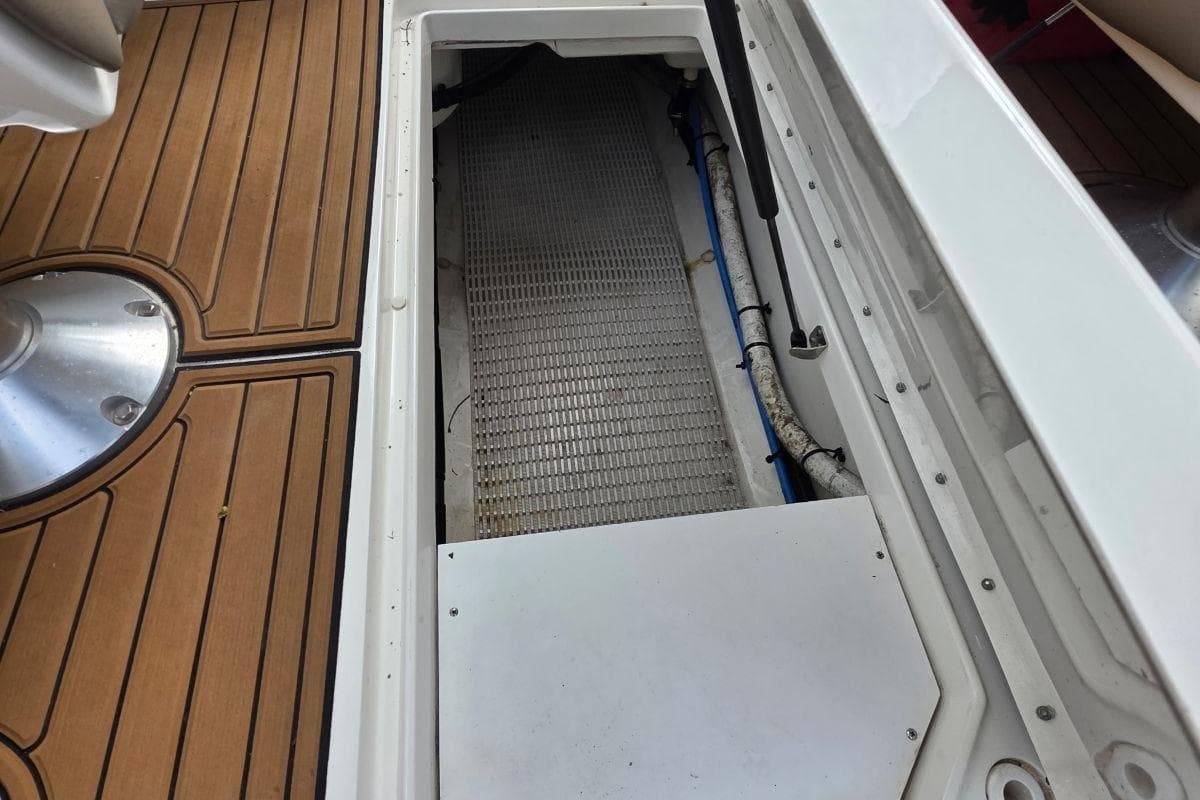 2011 Sea Ray SLX 250 — Franklin, TN (photo 14)