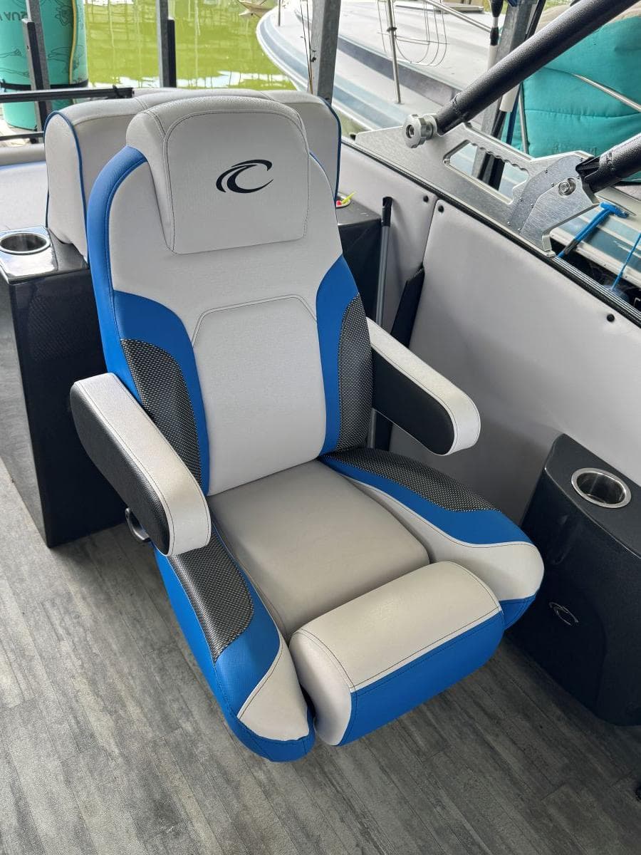 2022 Crest Caribbean RS 250 SLRC — Mt Juliet, TN (photo 12)