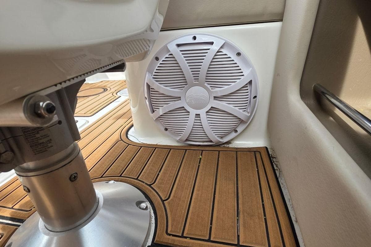 2011 Sea Ray SLX 250 — Franklin, TN (photo 8)