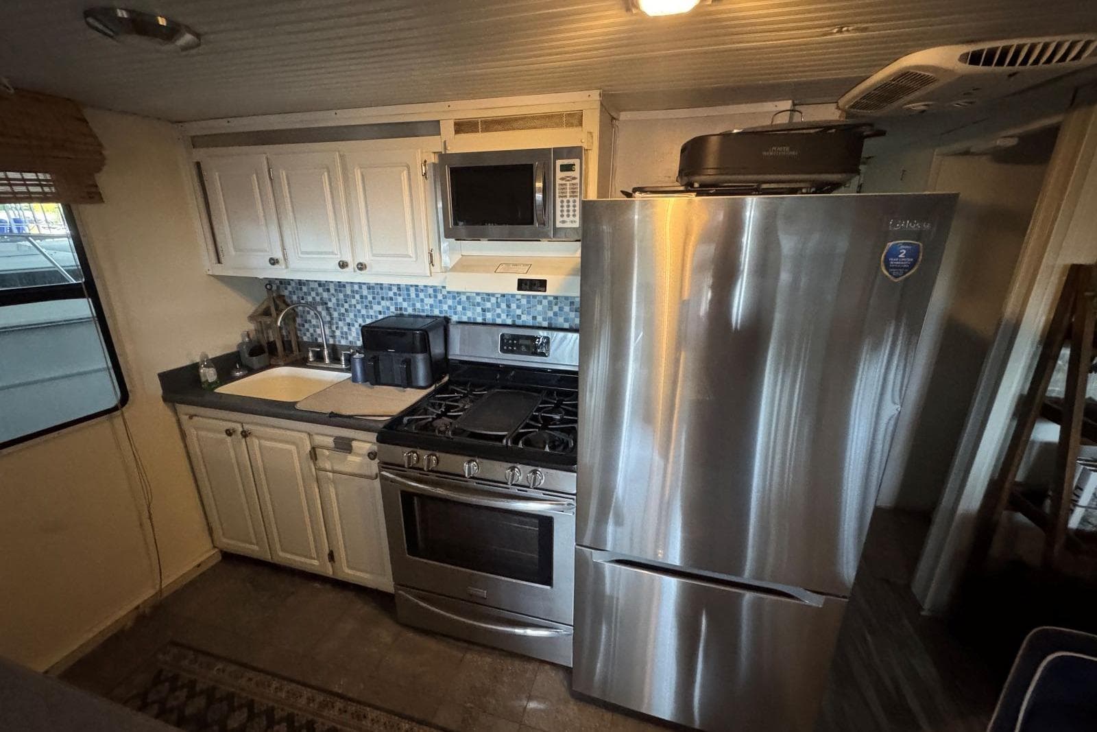 2006 Catamaran Cruisers Aqua Cruiser Executive - 51' — Hendersonville, TN (photo 2)